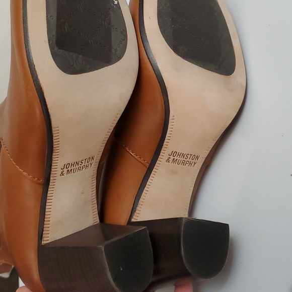 Boots - Picture 4 of 4